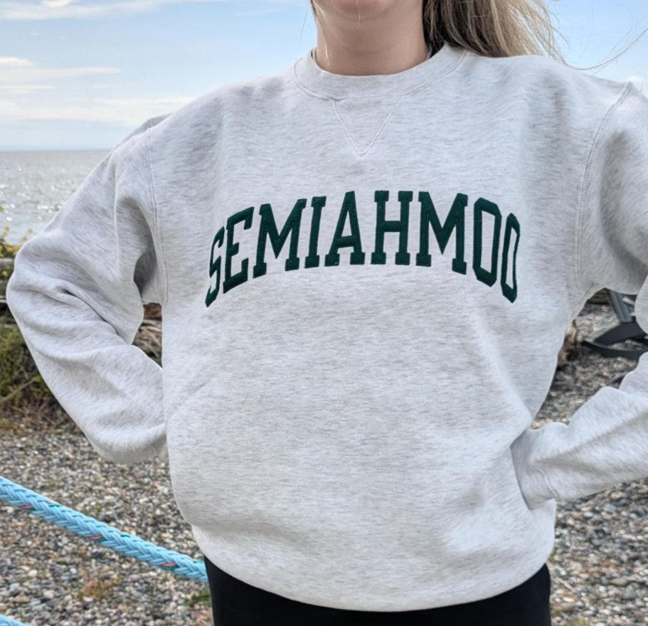 Applique Crew Sweatshirt